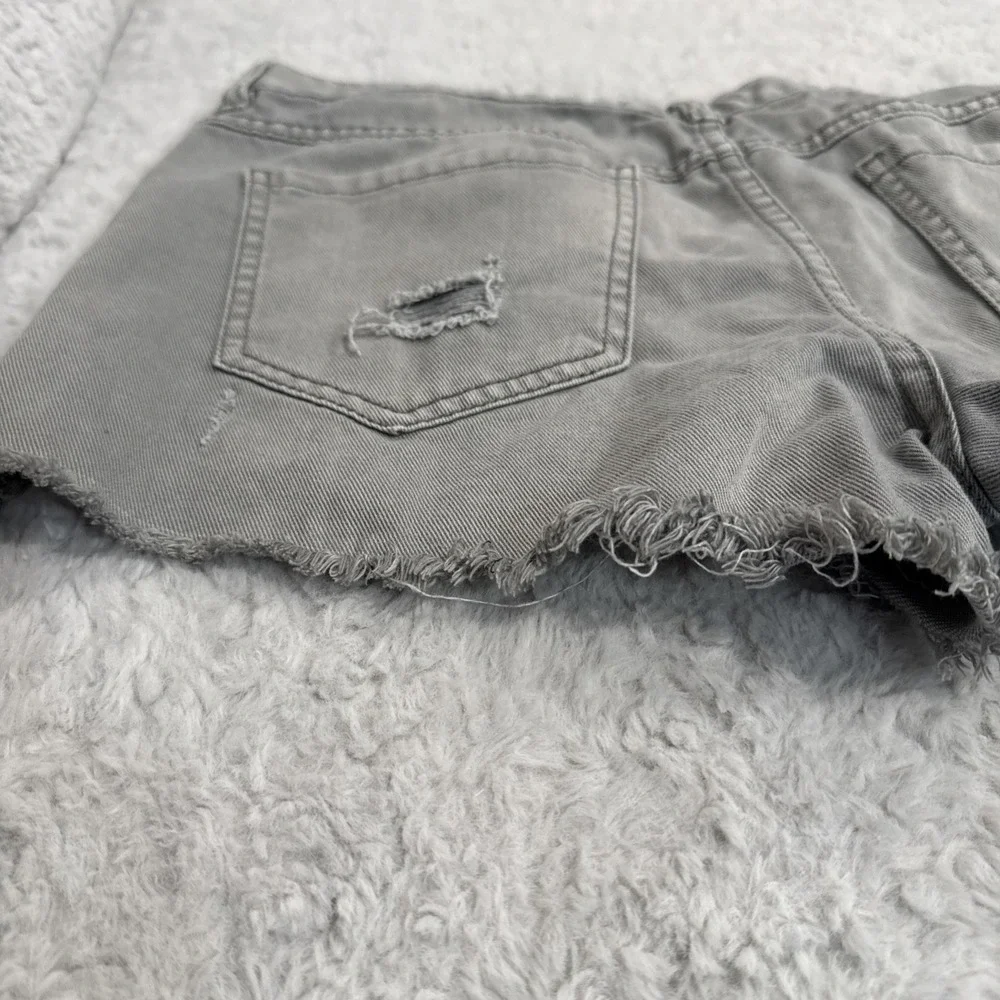 Free People Runaway Slouchy Denim Gray Green Button Fly Shorts Cutoffs Size 29